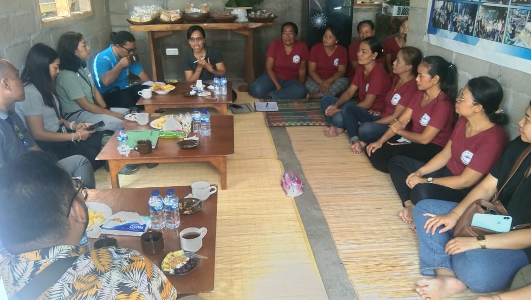 Seminar dan Pelatihan KWT Kuncup Mekar 